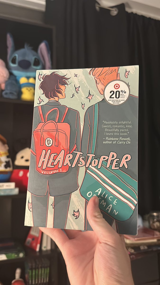 Sy_Pecson's tweet photo. I just finished Volumes 1-4 and all 8 episodes of the Netflix adaptation of #Heartstopper Should I make a video on it??? https://t.co/652jMFWcXJ
