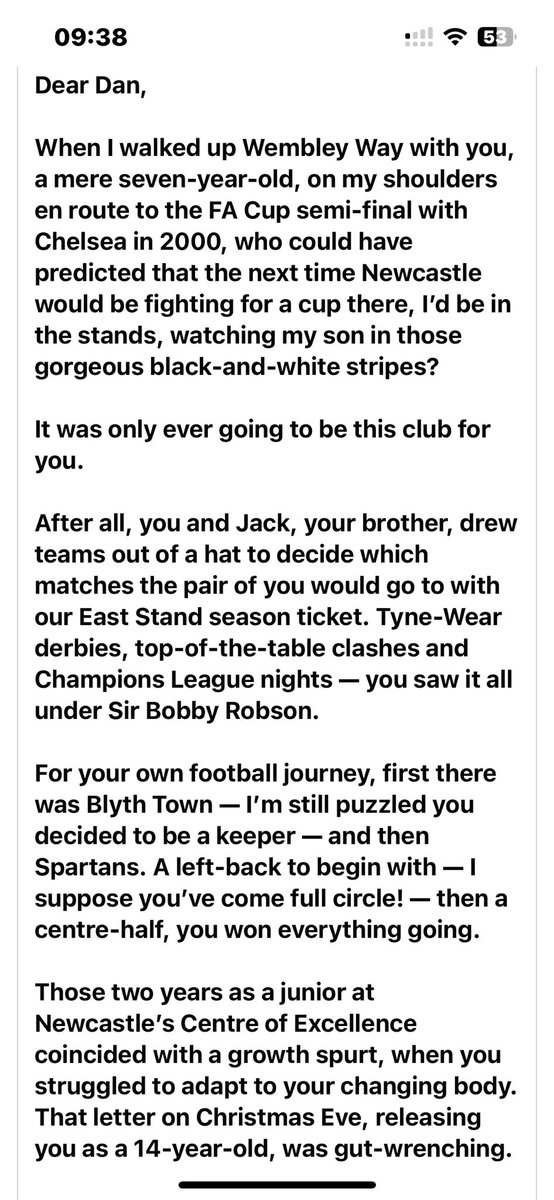 beanz2809's tweet photo. This is just GORGEOUS. A letter from Dan Burn’s dad to his son #DanBurn #HesFromBlyth #NUFC 🖤🤍🖤🤍 Might have a little bit something in my eye!! https://t.co/eEBXNTRcIL