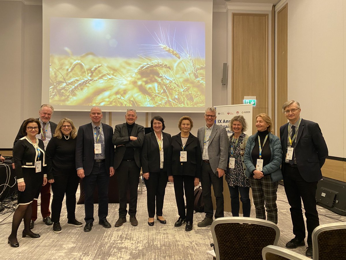 Presidents from so many psychiatric associations came together in Warsaw in support of Ukraine Psychiatric Association. Impressive solidarity - lets stay and act together