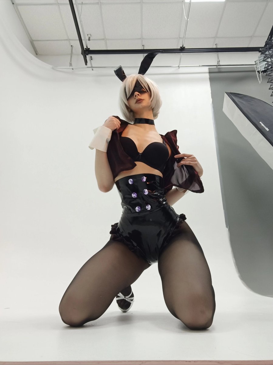 asatanel1's tweet photo. Hello 😋

#2B #NieR譲渡 #NieR #nier_automata https://t.co/hbqrGwMVAB