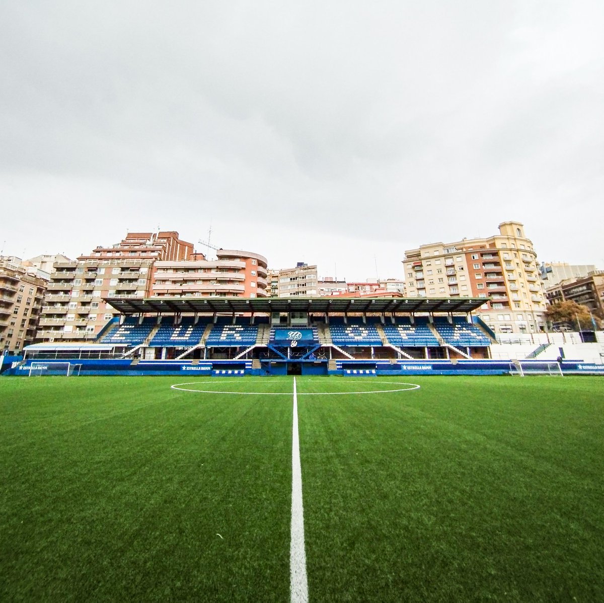 Nou Sardenya preparat! ✅

#futbolcat #3RFEF5 #ViladeGràcia #SagradaFamília