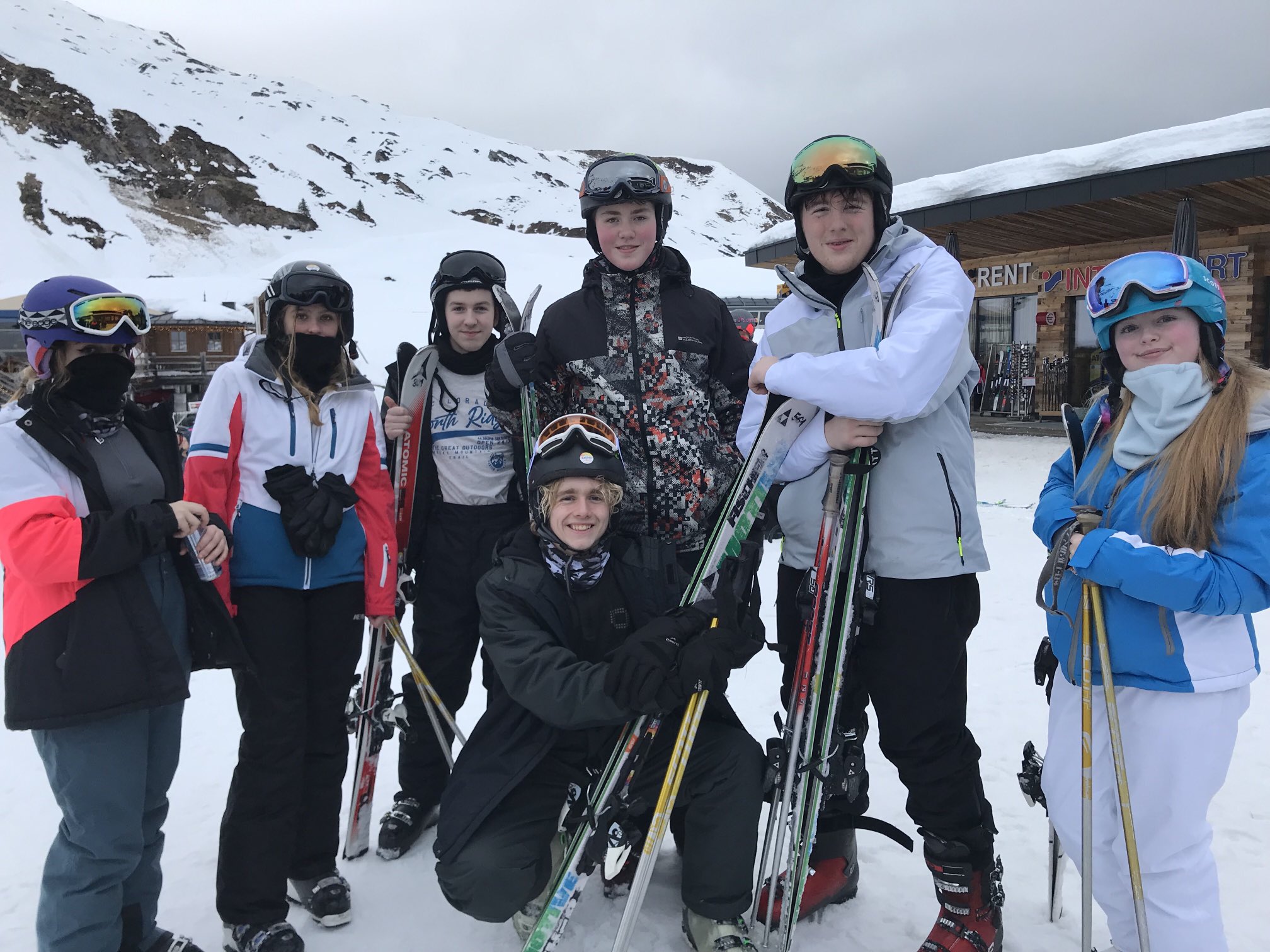CHS SKI TRIP 2023 (cwmbranhighski) / Twitter