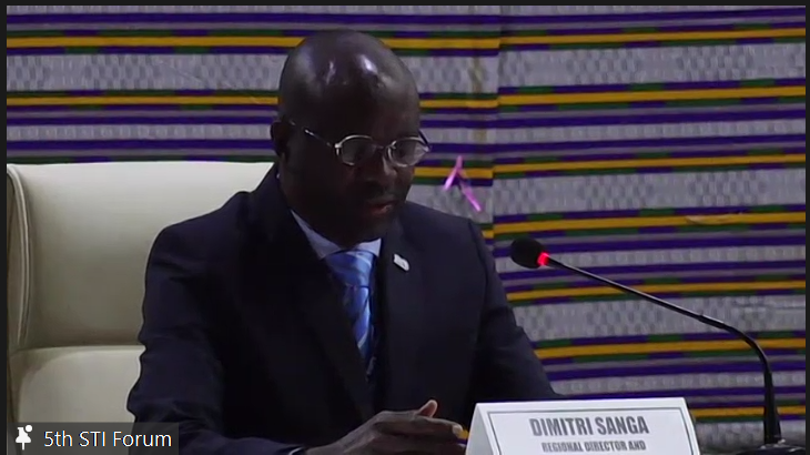 UNESCO_Dakar's tweet photo. "Renforcer la coopération entre les institutions universitaires et de recherche et combler le déficit de capacités en #STEM est crucial. L'@UNESCO_fr joue un rôle clé en développant des initiatives pour renforcer l'éducation des STEM, en particulier pour les femmes". – @dimsanga https://t.co/0Xjdh16kJj