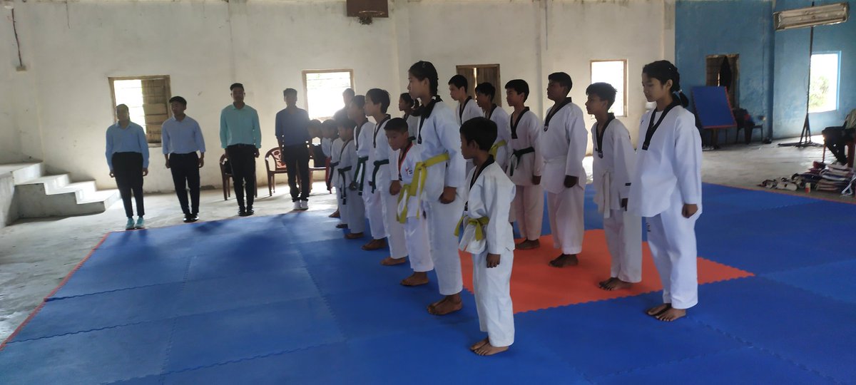 NMongku's tweet photo. HMLA 55-KHONSA EAST, Shri Wanglam Sawin donated Taekwondo Mats to Depth of Sports and Youth Affairs, Khonsa.Big applause for your kind gesture Sir.@PemaKhanduBJP @NatungMama @anirudhssingh @SportsDept_GoAP @MyGovArunachal https://t.co/cQ4loXoPKV