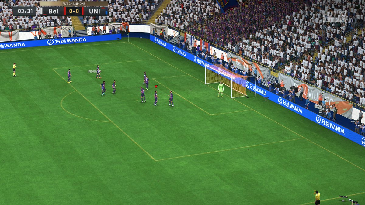 JM22__'s tweet photo. Un nouveau concept est sorti? Ça serait cool de prévenir @EASPORTSFIFA #PS5Share, #FIFA23 https://t.co/i41hlUDkmV