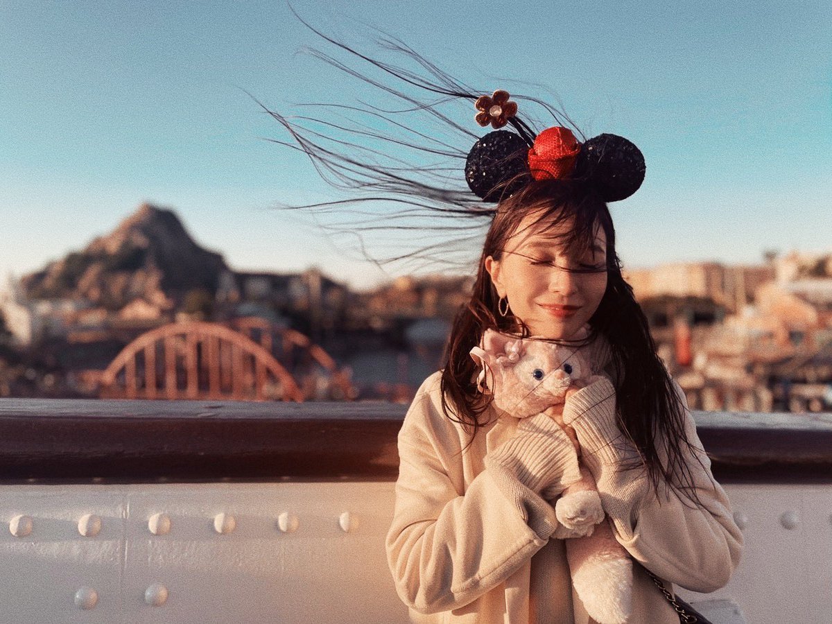 MayJamileh's tweet photo. Super windy Tokyo DisneySea♥️

お仕事の合間にちょっとだけ行ってきた🫶

#TokyoDisneySea
#風強すぎた
#LinaBell
#リーナベルは連れて帰ってきた💓
@TDR_PR https://t.co/oq3IjnwKLO