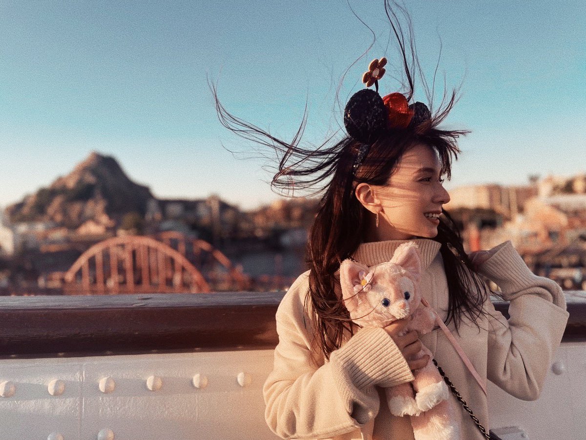 MayJamileh's tweet photo. Super windy Tokyo DisneySea♥️

お仕事の合間にちょっとだけ行ってきた🫶

#TokyoDisneySea
#風強すぎた
#LinaBell
#リーナベルは連れて帰ってきた💓
@TDR_PR https://t.co/oq3IjnwKLO