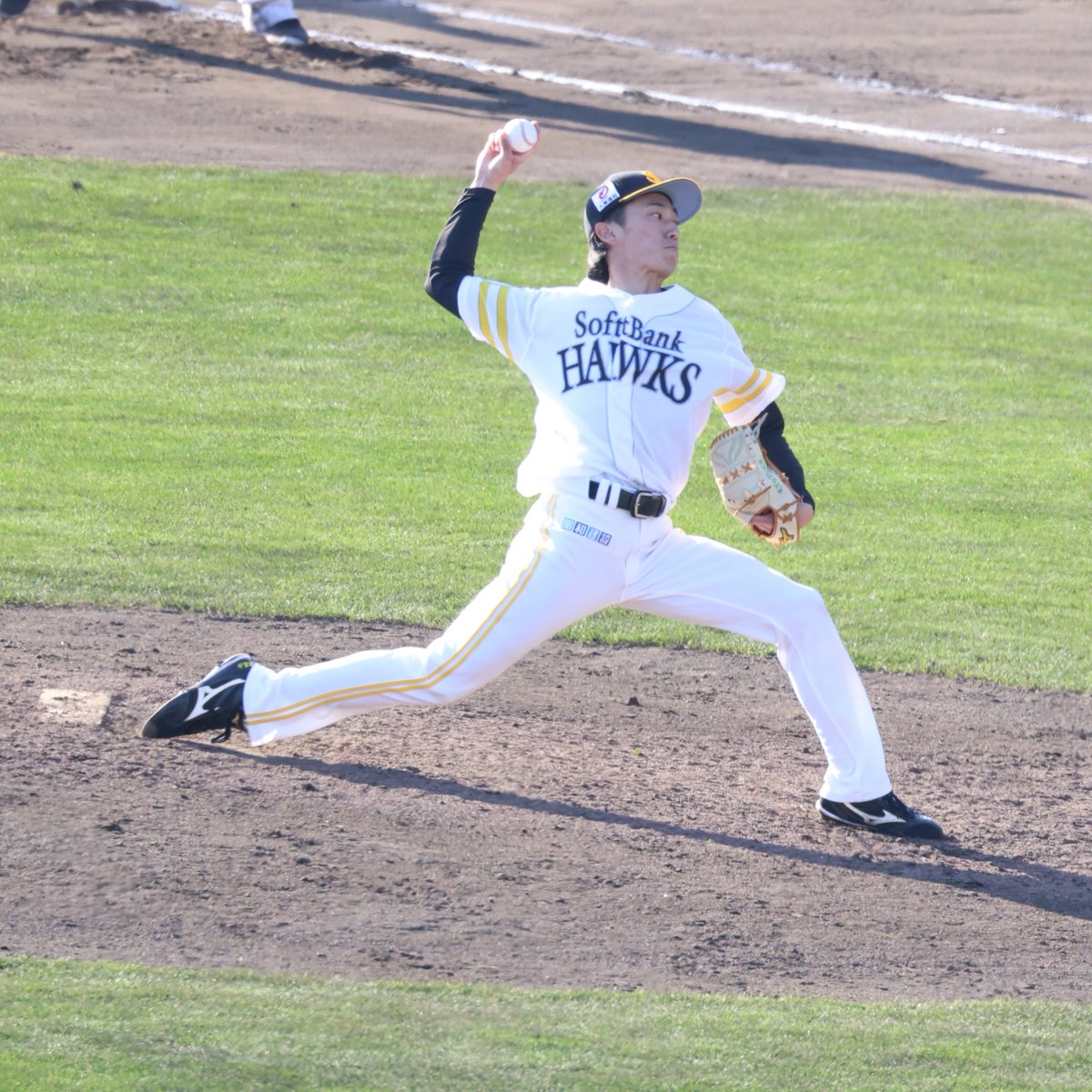 vulcan8666's tweet photo. 大津くん⚾
人気高いですね🥰

トリミングver.

#sbhawks
#大津亮介 
#CanonR6II
#RF100-500mm F4.5-7.1 L IS USM
#500mm
#F7.2
#ISO2000
#1/1250s
#色調整なし
#1階A席15段200付近より https://t.co/QCm278A6QP