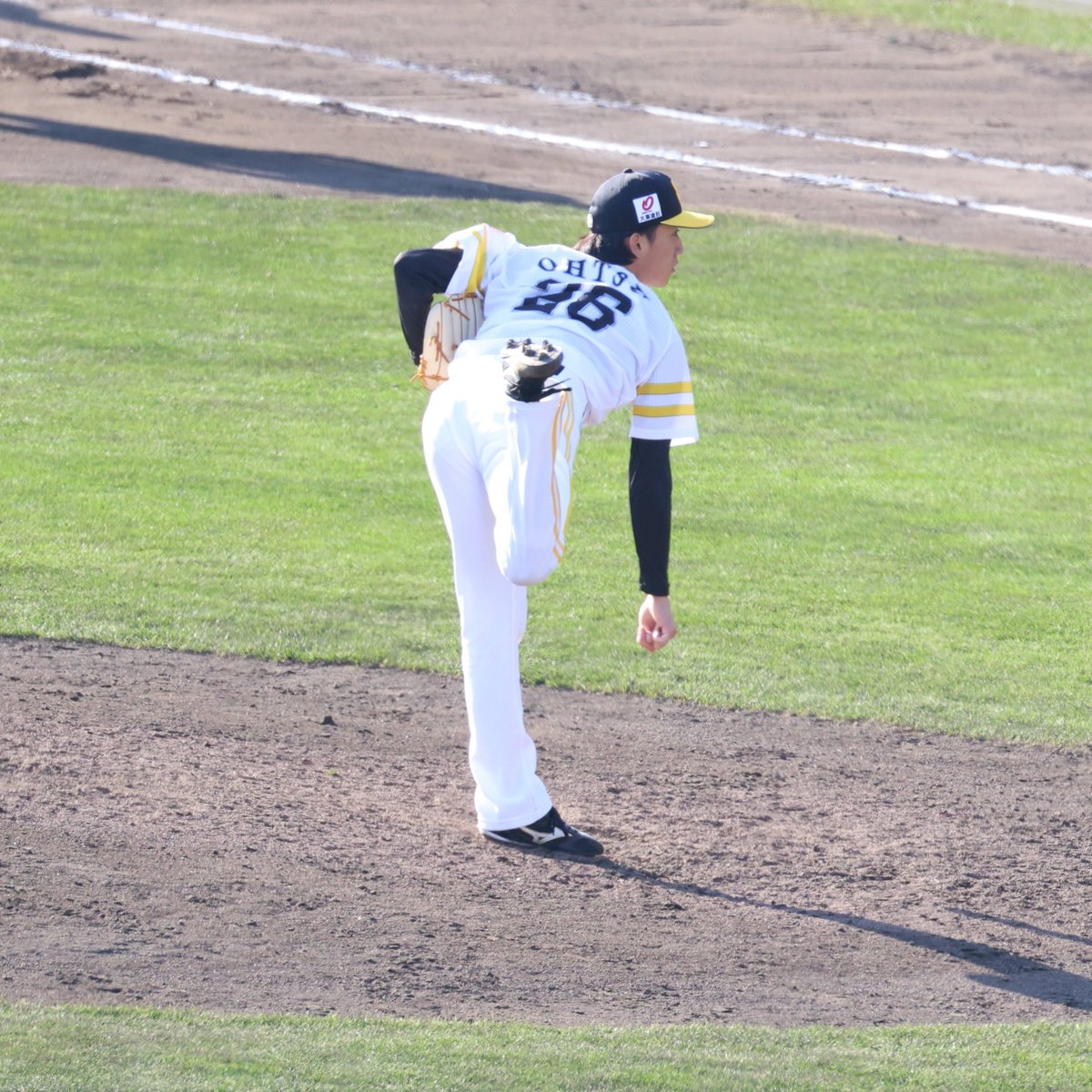 vulcan8666's tweet photo. 大津くん⚾
人気高いですね🥰

トリミングver.

#sbhawks
#大津亮介 
#CanonR6II
#RF100-500mm F4.5-7.1 L IS USM
#500mm
#F7.2
#ISO2000
#1/1250s
#色調整なし
#1階A席15段200付近より https://t.co/QCm278A6QP