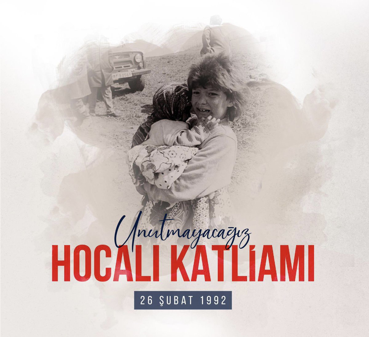 Dinmeyen acımız #Hocalı

31 yıl önce Hocalı’da katledilen Azerbaycanlı kardeşlerimizi rahmetle anıyorum. 

Unutmayacağız! 🇹🇷🇦🇿
