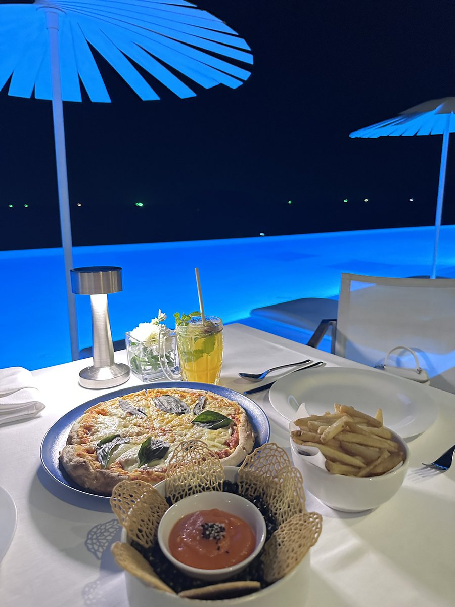 GiGi 發財豬 tweet media