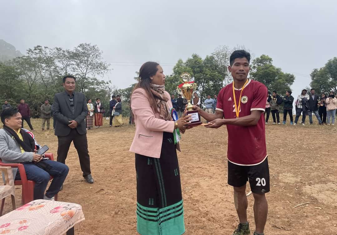 NMongku's tweet photo. Volleyball Championship 🏆, attended at N.Kothin along with HMLA 56 WEST KHONSA,Smt Chakat Aboh, which is one of the remotest vill of the Tirap dist @PemaKhanduBJP @NatungMama @anirudhssingh @SportsDept_GoAP @MyGovArunachal https://t.co/TJ6qTcfNOV