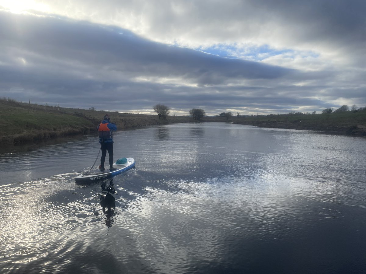 the3dge0fSan1ty's tweet image. Bit chilly yesterday but still a cracking day for some #PaddleBoarding on the River Isla. 
#supping
#PerthAndKinross 
#VisitScotland