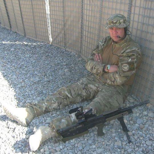 BrianRobb1981's tweet photo. I would appreciate RT to help me push my story.
The physical War may be over but the mental scars still remain.

Please help a small donation would go a long long way
https://t.co/hFFntzmEJp

#Army #veteran #PTSD #mentalhealth #itsoknottobeok https://t.co/GEsaFUHhne