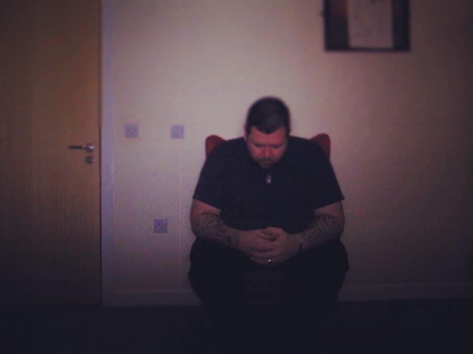 BrianRobb1981's tweet photo. I would appreciate RT to help me push my story.
The physical War may be over but the mental scars still remain.

Please help a small donation would go a long long way
https://t.co/hFFntzmEJp

#Army #veteran #PTSD #mentalhealth #itsoknottobeok https://t.co/GEsaFUHhne