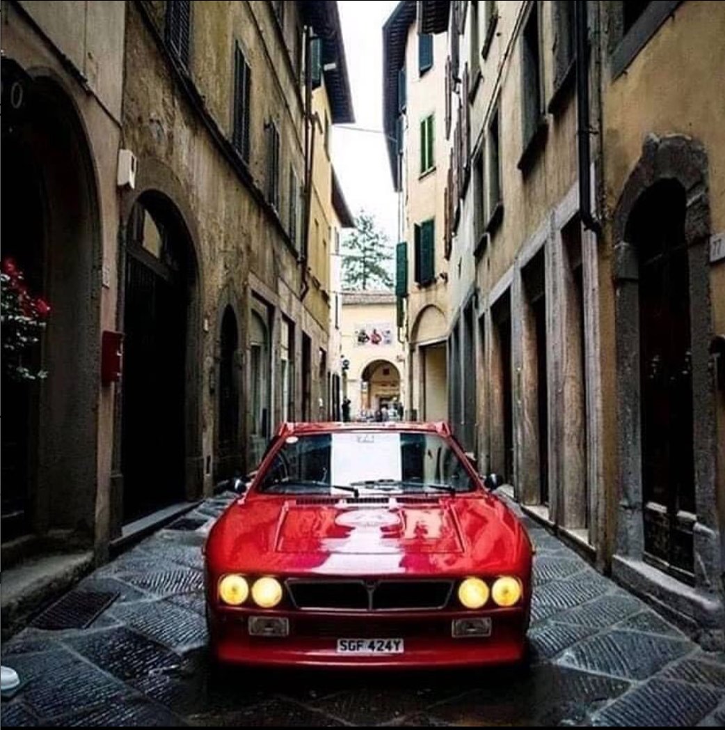 #thankgoditsfriday #lancia037 #stradale #italian #rallycar #icon #sportcar #80s #tuscany #italy #travelphotography #lifestylephotography #cityphotography #italyphoto #carphotography  #beyondcoolmag #motion #travel #urban #life