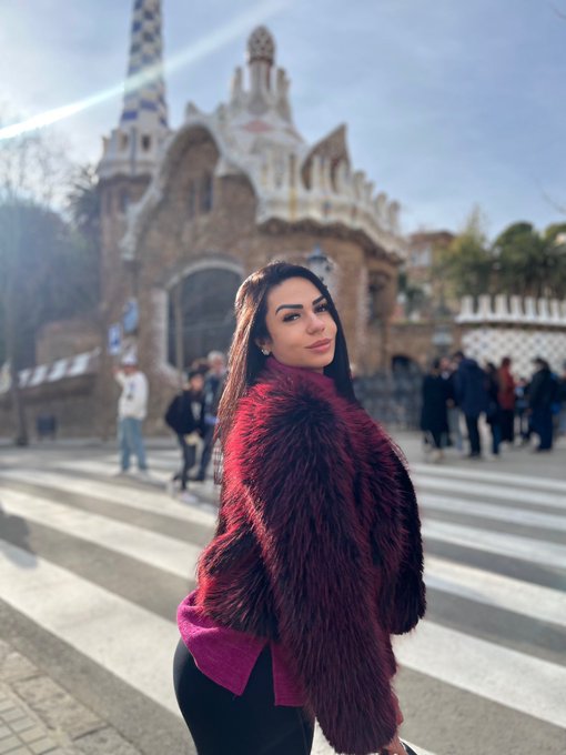 Tour Barcelona 🇪🇸 https://t.co/RmOUBEU57a