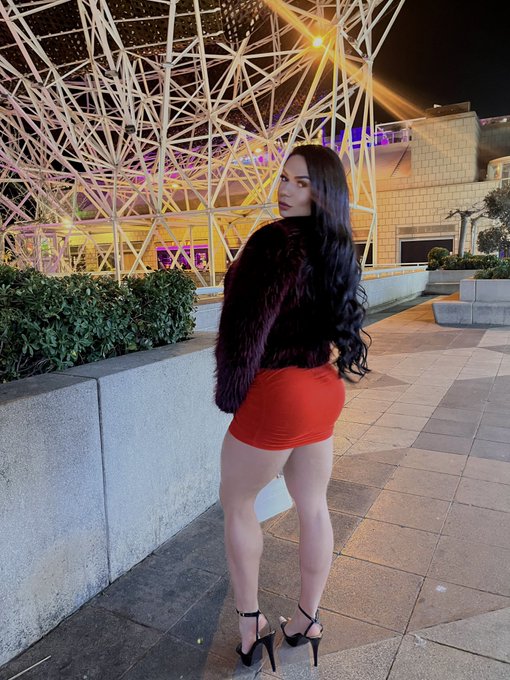 Tour Barcelona 🇪🇸 https://t.co/RmOUBEU57a