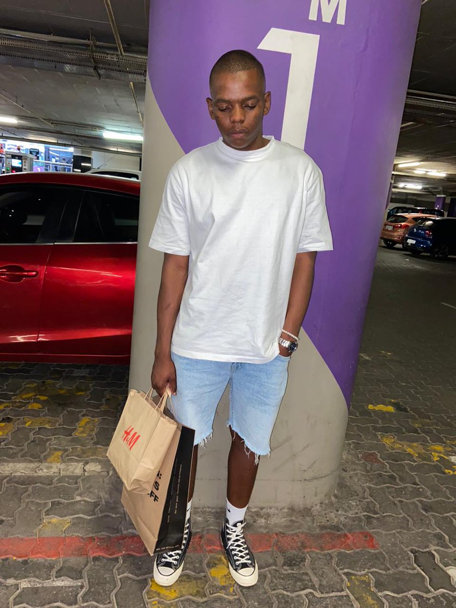 Moses_Makgeta's tweet photo. Parking lot 🤎 https://t.co/9jJ50Ka17o