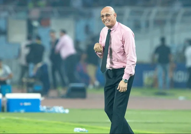 RitamaRoyC's tweet photo. Losing 13 games in a single season is never easy, but we're determined to turn things around. The best is yet to come đ¤â¤đ
#JoyEastBengal #EBFCATKMB #IndianFootball #HeroISL #KolkataDerby https://t.co/ELNXTlRuoz