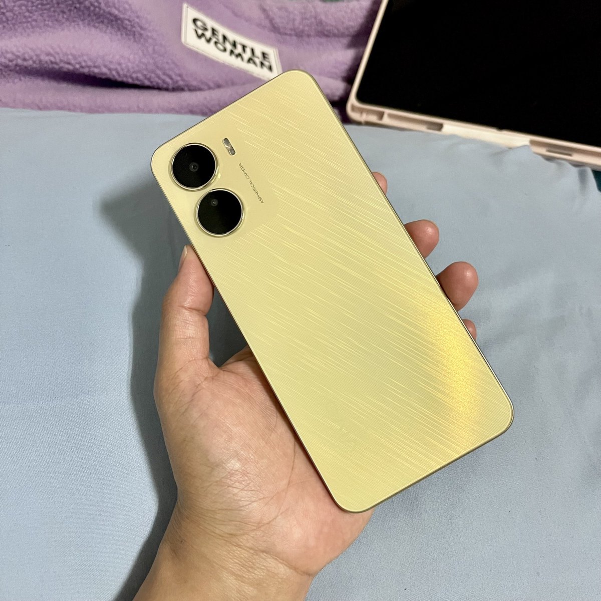semi_got7only's tweet photo. ฝากรีนะคะ🙏ขายได้สุ่มแจก 50฿ 3คน สุ่มจากรี
ขาย Vivo Y02 , Y16 
เทียบมือ 1 เพิ่งซื้อมาค่ะ 
อุปกรณ์ครบ ติดฟิล์มแล้ว
ราคา  3,000 / 4,000 ส่งฟรี
สนใจ dm นะคะ

#มือถือมือสอง #ส่งต่อโทรศัพท์ #ส่งต่อโน๊ตบุ๊ค #ส่งต่อไอโฟน #พร้อมส่ง #ส่งต่อ #โทรศัพท์มือสอง #ตลาดนัดอากาเซ่ #ส่งต่อเสื้อผ้า https://t.co/4oWmzRk50L