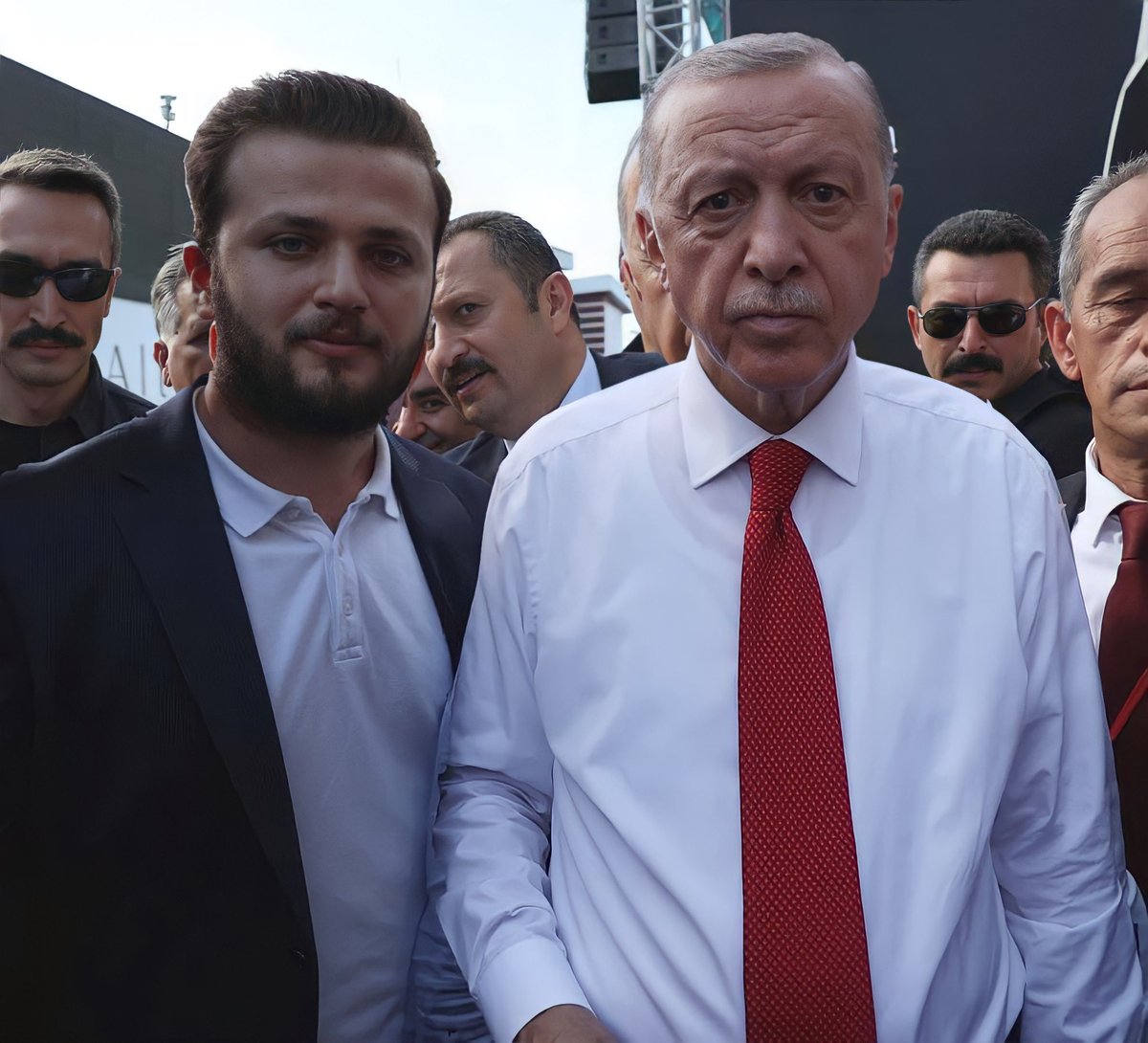 Davasına ve Milletine adanmış koca bir ömür...
İyi ki doğdun Reis 
Yolun yolumuz, Davan davamız, Sevdan sevdamızdır...

 #İyikiDoğdunMilletinAdamı
<a href="/RTErdogan/">Recep Tayyip Erdoğan</a> 🤍