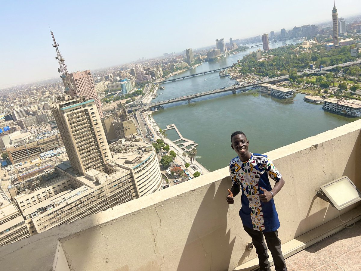EricSylas's tweet photo. More memories from Cairo ❤️🇪🇬
#africanyb #cairo #egypt #tourism #africa #throwback🔙 #onairpersonality #correspondent #voiceoverartist #voiceactor #correspondent #weeklysplash #redcarperhost #travelphotography #tvhost #sierraleoneanskillingit https://t.co/Lo0CsNdRtO