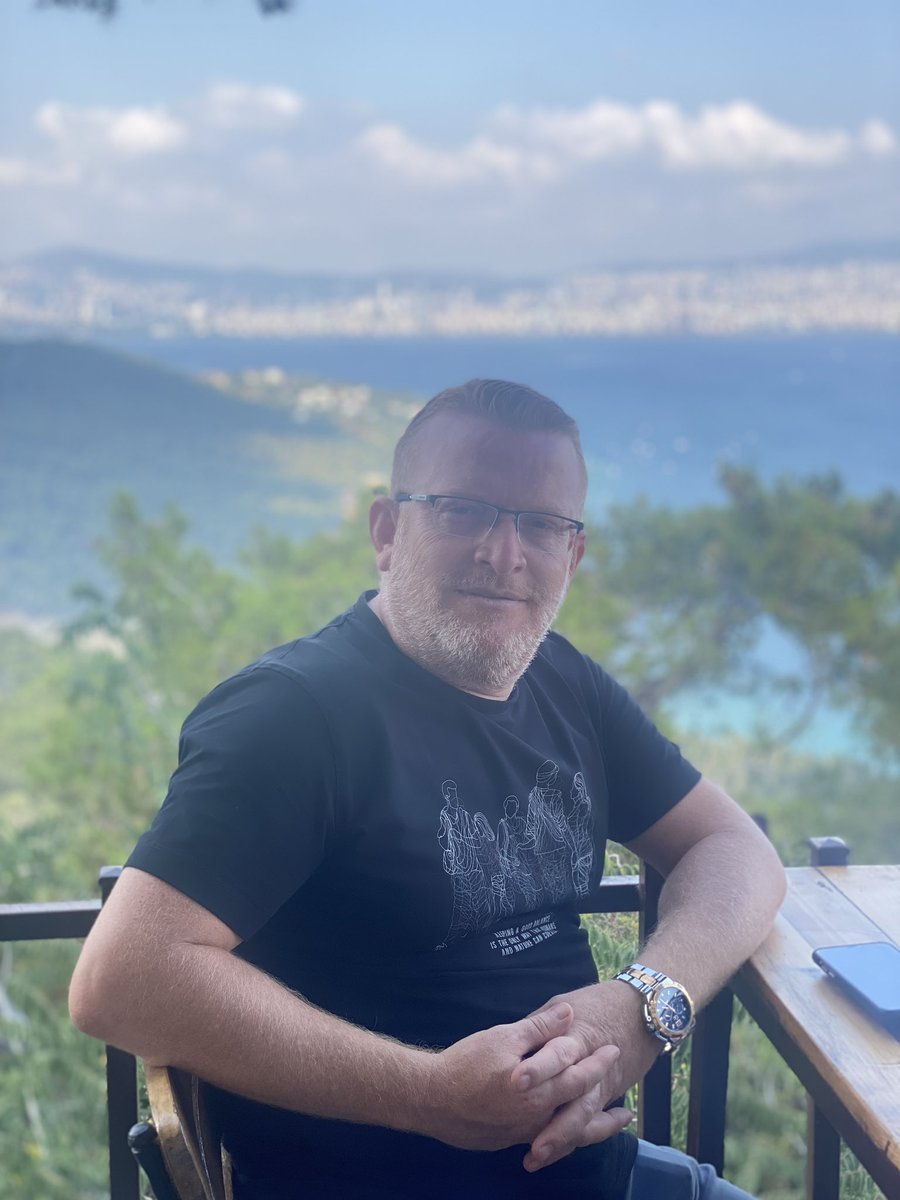 akdoganakd's tweet image. 