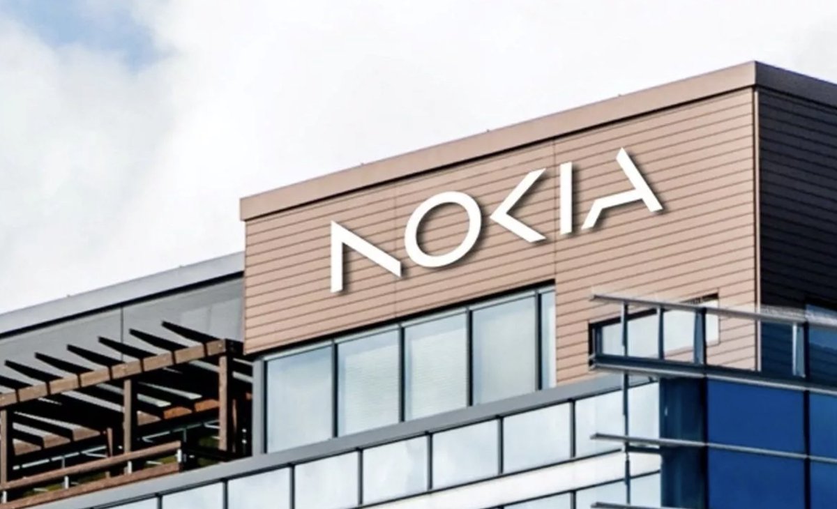 Nukri_Super's tweet image. Nokia has updated its logo for the first time in 60 years. The company aims to move away from its association with mobile phones and revamp its brand #Nokia #LogoUpdate #BrandRevamp