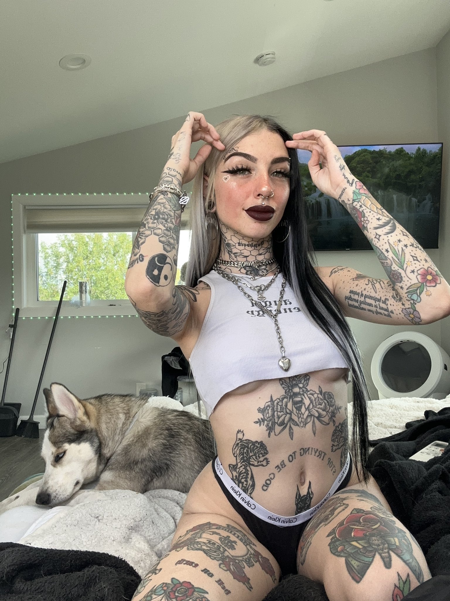 TW Pornstars - Cru. Twitter. i suck at captions. 3:47 PM - 26 Feb 2023