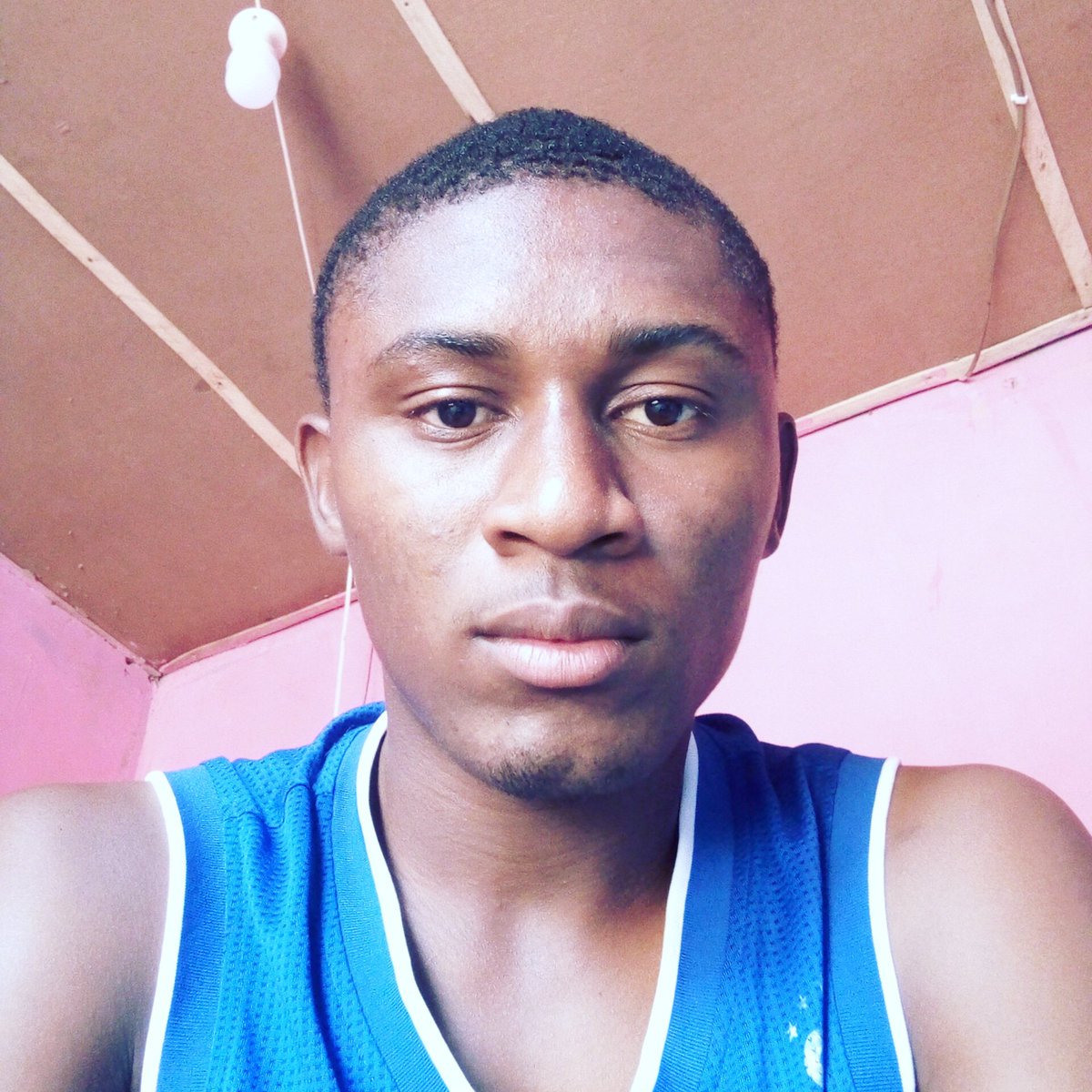 kogiteboy's tweet photo. #NewProfilePic https://t.co/ImCoLMuWLK