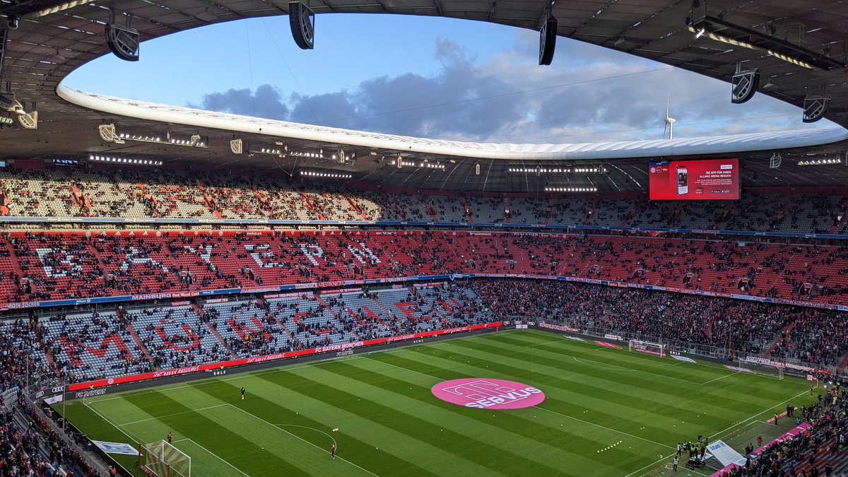 beucke76's tweet photo. Mia san Union #FCBFCU @fcunion https://t.co/ja8I3oPElF