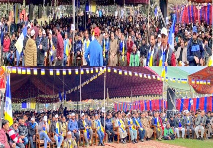 WithAzad49's tweet photo. DPAP's youth convention in Srinagar today. https://t.co/MtVqB4svSA