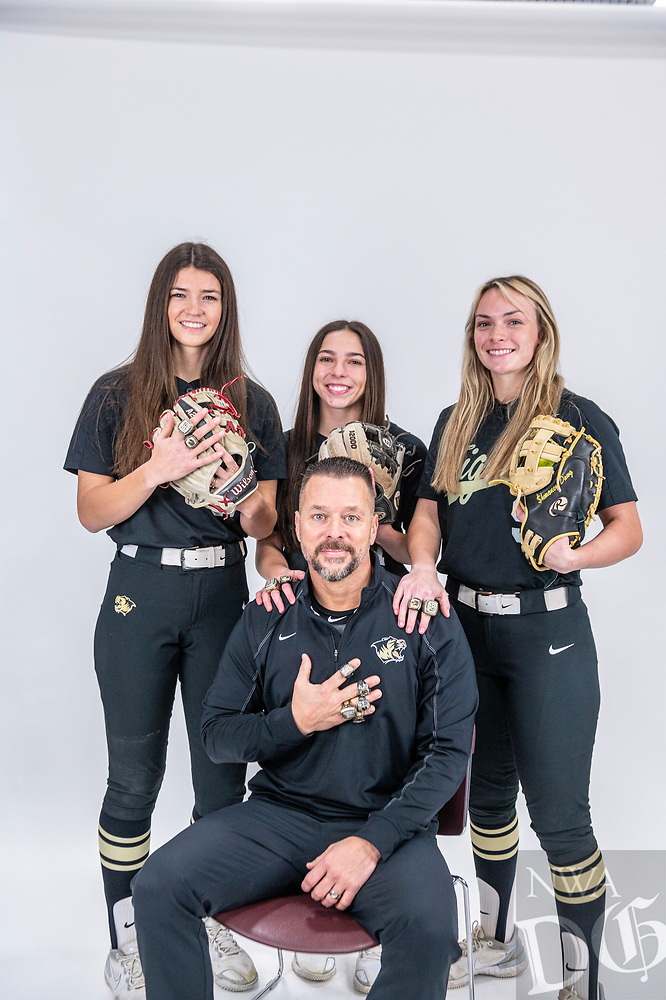 NWADemGaz Photos tweet media