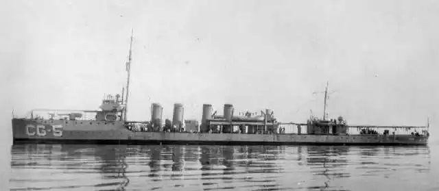 USCG's tweet photo. #Sundaymorningreads 📖 ☕ - #TheLongBlueLine: Remembering centurium Alphonzo Barbour—eyewitness to African American history

To read about Barbour, visit: https://t.co/1J36fbPMvM

#BlackHistoryMonth #CGBlackHistory #CGunity #Blackresilience #CGBlackHistory #TLBL https://t.co/fiA1L2hn6X