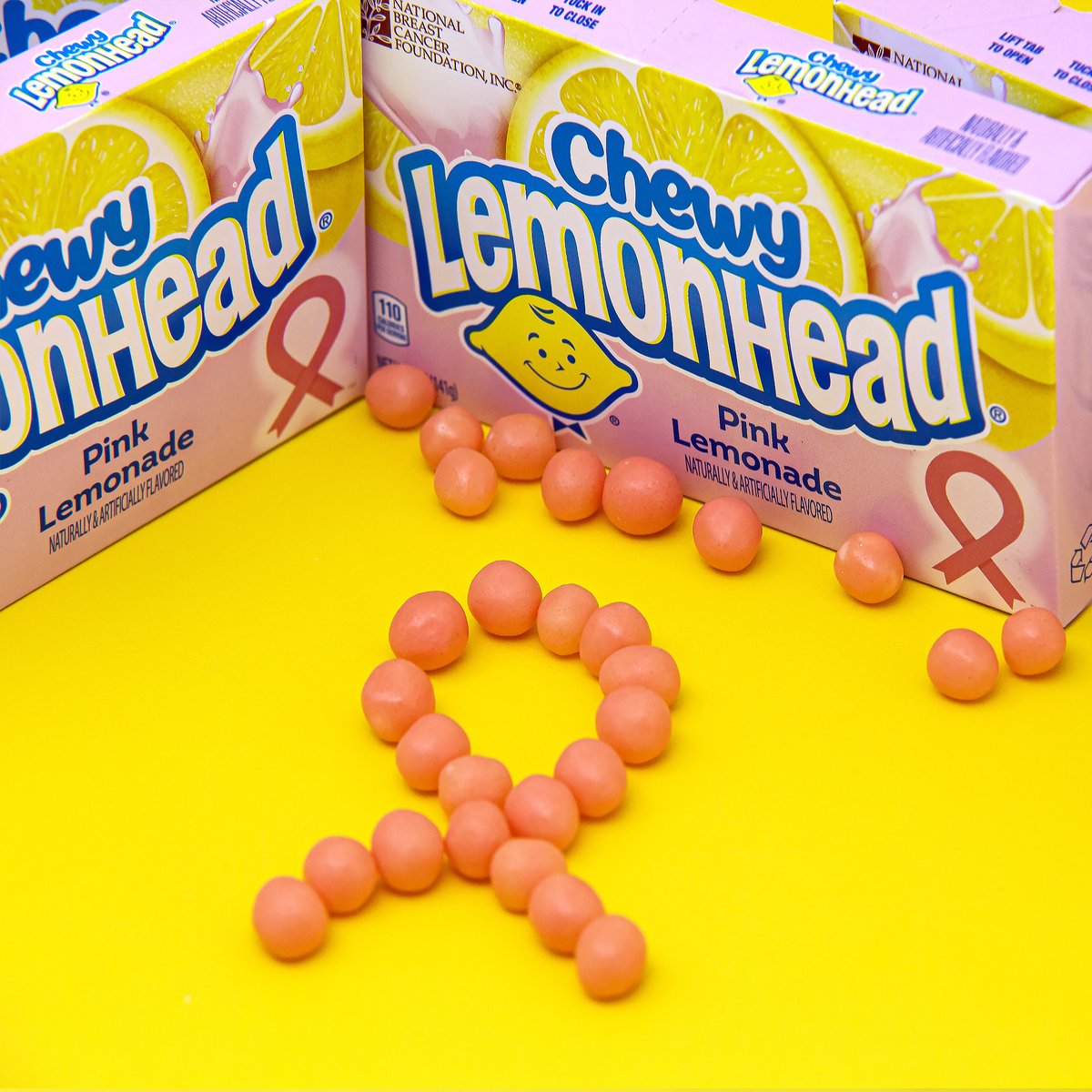 CandyFunhouseHQ's tweet image. When life gives you lemons, make lemonade... and make it pink 😉💗🍋 #lemonheads #pink #pinklemonade