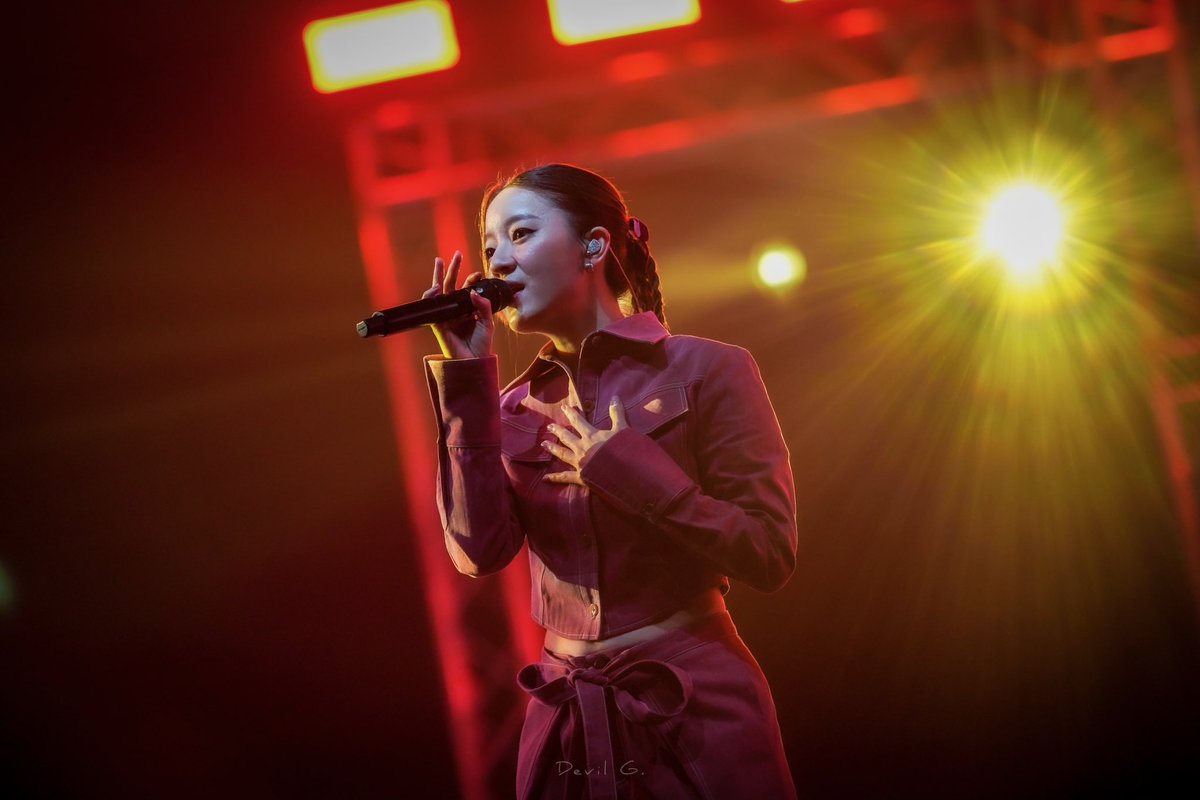 DevilGdeviL's tweet photo. 23.02.25 | LEO UNITY CONCERT
~ My girl 🥰
📍 https://t.co/KYxIyZowwz
#inkwaruntorn
#LEOUnity
#LEOUnityConcert https://t.co/RSey1Js4rH