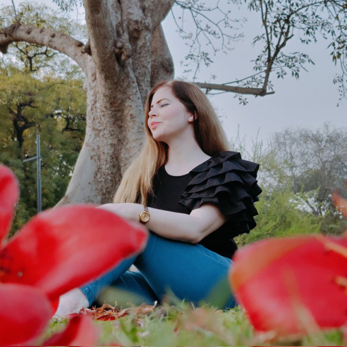 ParulNadar92's tweet photo. #NewProfilePic
On #Earth there's no #Heaven, but there are pieces of it. 💕
#spring
#Palaash2023 #Butea #Blossom #Sacredtree https://t.co/EEwtKyXmF9