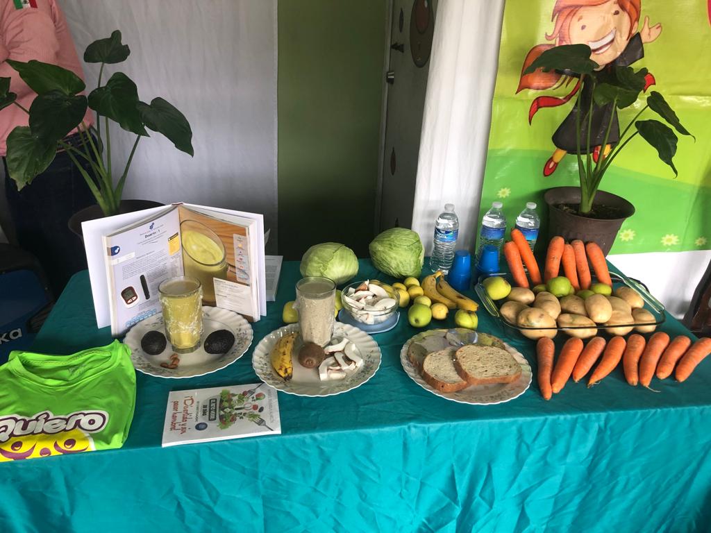 BrazoEvangelio's tweet photo. Gracias Dios por permitirnos compartir el programa de salud quiero vivir sano, gracias a l@s hermanas que nos invitaron y con la ayuda de Dios formamos un nuevo club quiero vivir sano en el reto 8 hábitos en 8 semanas
#quierovivirsano
#reformaprosalud
#adventistasdelseptimodia https://t.co/RfkmfOSAEI