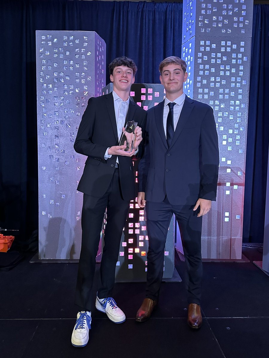 AidanSchatte's tweet photo. Your 2023 Austin Student Visionaries of the Year!  Grateful for the experience and this big WIN. 🏆 Thank you to our team, donors and sponsors including @IDEOlogyHealth and to @LLSusa 

#visionarieslls #winners https://t.co/WXSTKP2RLV
