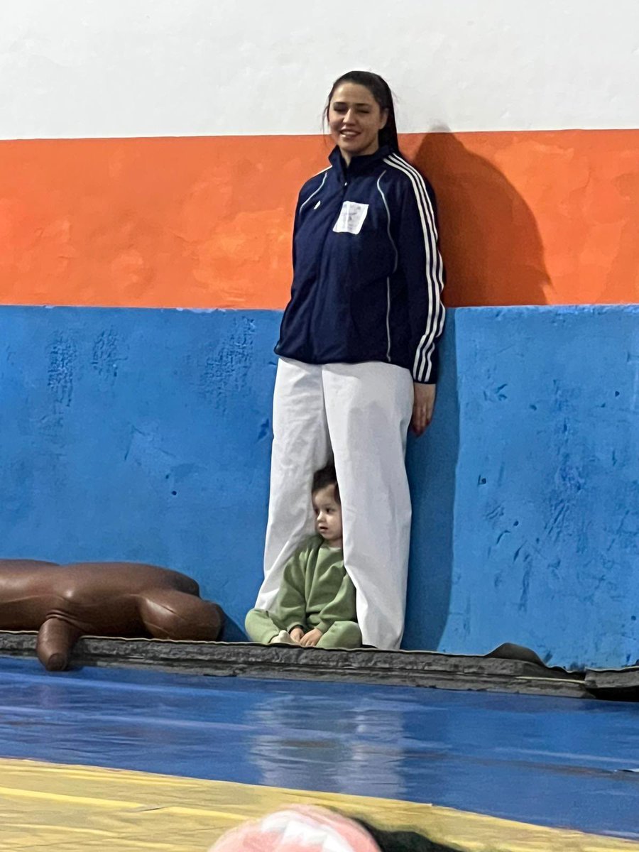 paulette_ISP69's tweet photo. Una imagen vale más que mil palabras.... madre y hija ... os quiero mucho muchísimo 🥰🥰🥰🥰#FelizDomingo #Ranya #Deporte #taekwondo #infanciafeliz #infacia #felicidad #amordemadre #abuelas #tequiero https://t.co/PW3gkvLl6b