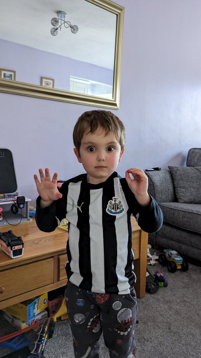 Keith Fairburn tweet media