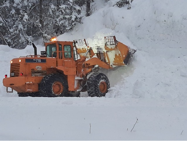 EmconSelkirk's tweet photo. Results from avalanche control work at three valley gap West of Revelstoke. #BCStorm #avalanchecontrol #Revelstoke https://t.co/NKSPIii0JB