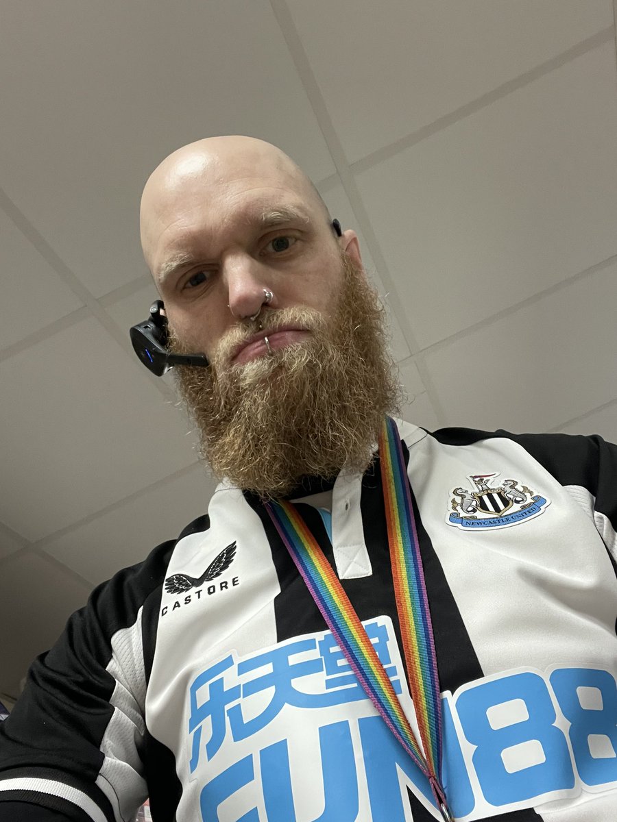 Autistic_Vegan's tweet photo. @POPeART_ @NUFC #NUFC https://t.co/1aoTha28KD