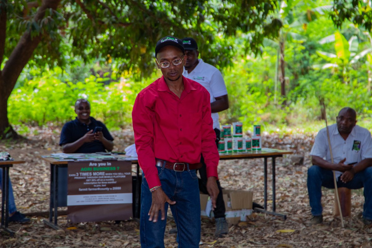 FarmIT6's tweet photo. Revolutionizing agriculture, one field at a time! Our latest farmer field event brought together smallholder farmers from Ngurumani Kajiado County who are harnessing cutting-edge technologies to boost yields and drive sustainability. #FarmTech #FieldEvent #AgInnovation" https://t.co/ktmaNozvba