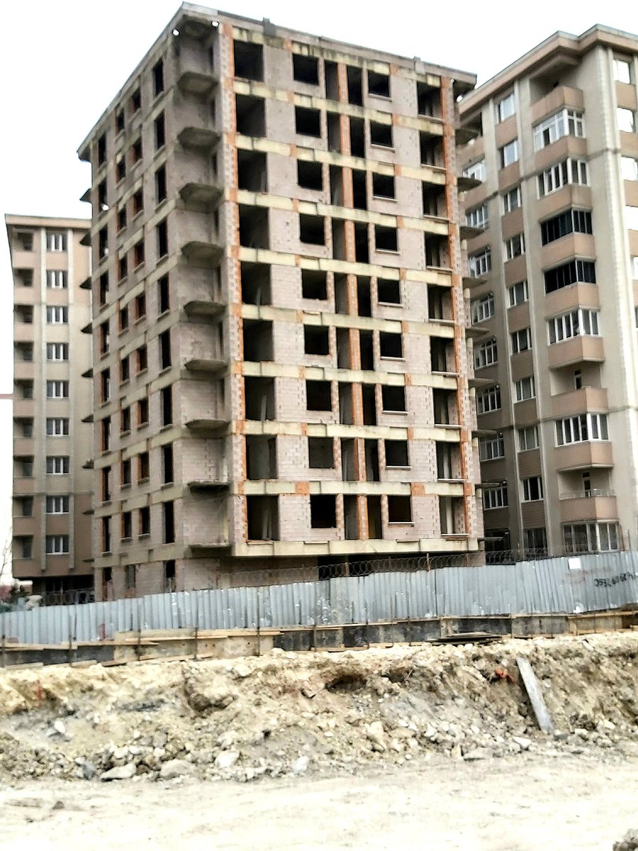 Esenyurt Barbaros Hayrettin Paşa mah. Kolon diye birşey yok. İlgililerib dikkatine !!!