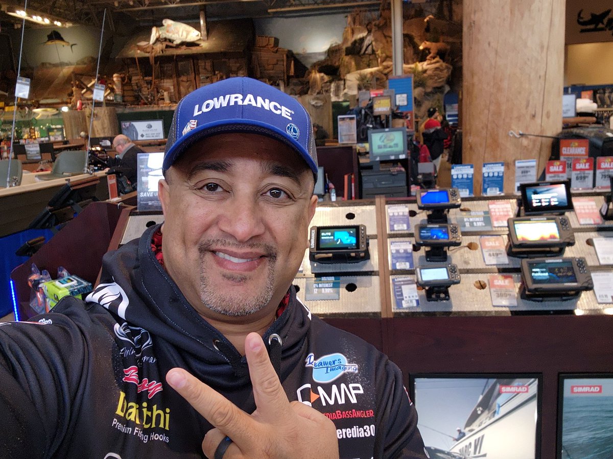rayherediafish's tweet photo. My 1st @LowranceFishing event of 2023! Here until 2pm, stop by if in the area!
#fishinisthemisson #lowrancefishing #bassfishing #fishing #puertoricananglers🇵🇷 #latinoanglers https://t.co/VK3GZhS1ep