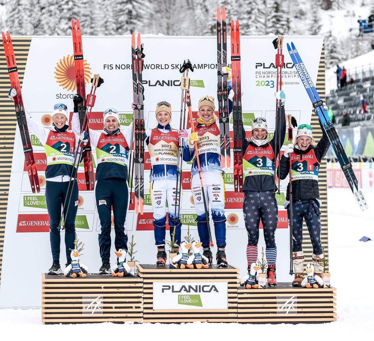 FIS Nordic World Ski Championships (Planica, SLO, February 26, 2023) - Women's Team Sprint Free
1. SWEDEN
2. NORWAY
3. UNITED STATES OF AMERICA
Qual: bit.ly/3kv1ndn
Final: bit.ly/3ZmJ2xX