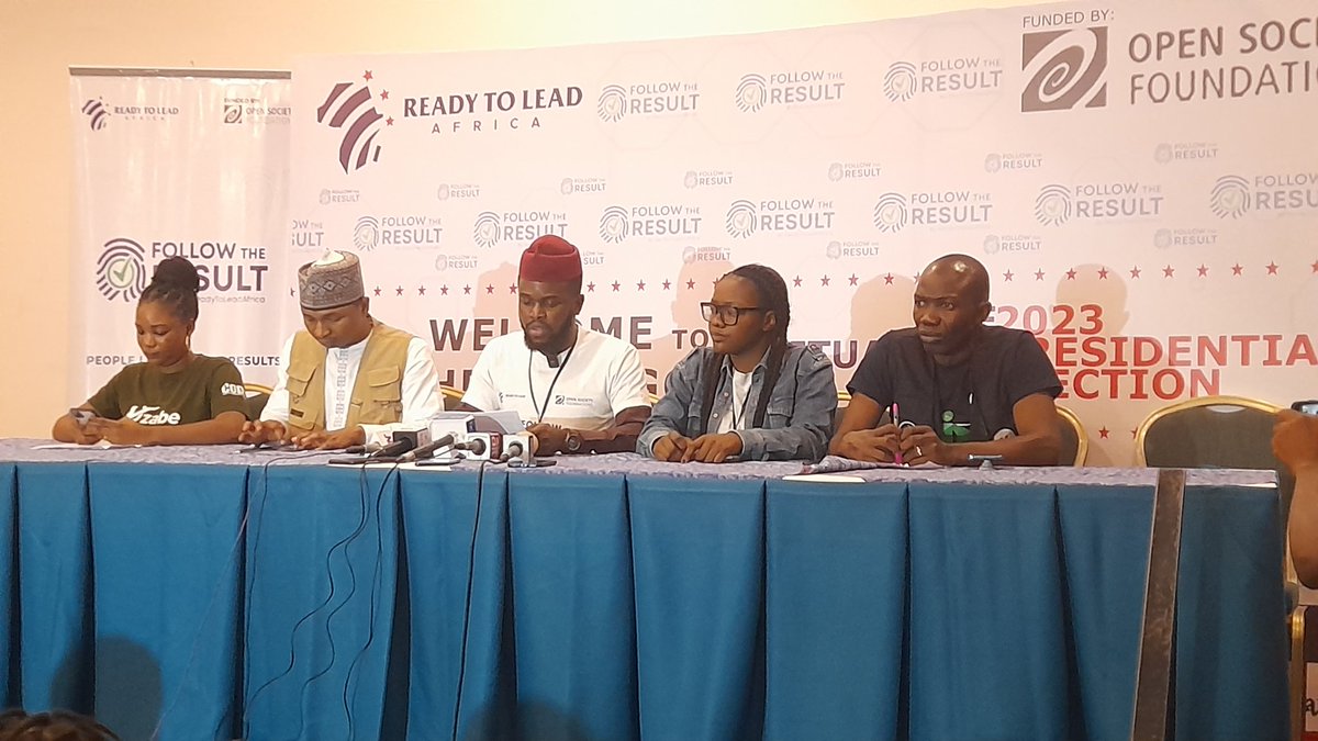 excellentempire's tweet photo. @africa_ready under the leadership of @GodblessTubure and partner @HamzyCODE are asking @inecnigeria to immediately start uploading results to ease the tension.
#NigerianElections2023
#ReadyToLeadAfrica
#Uzabe
#ReadToVote https://t.co/VuZSjD3Y1o