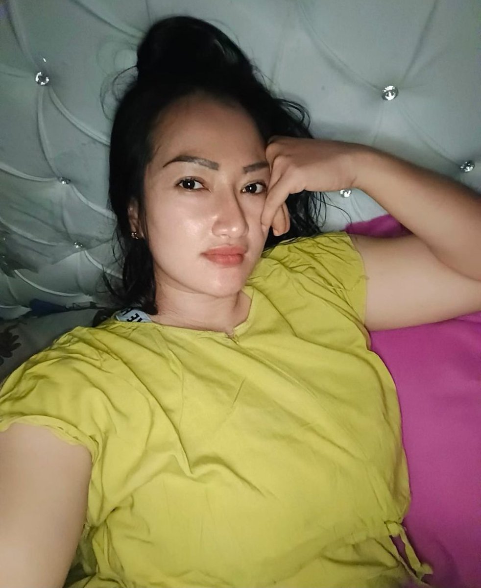 Tante Kasmirah tweet media